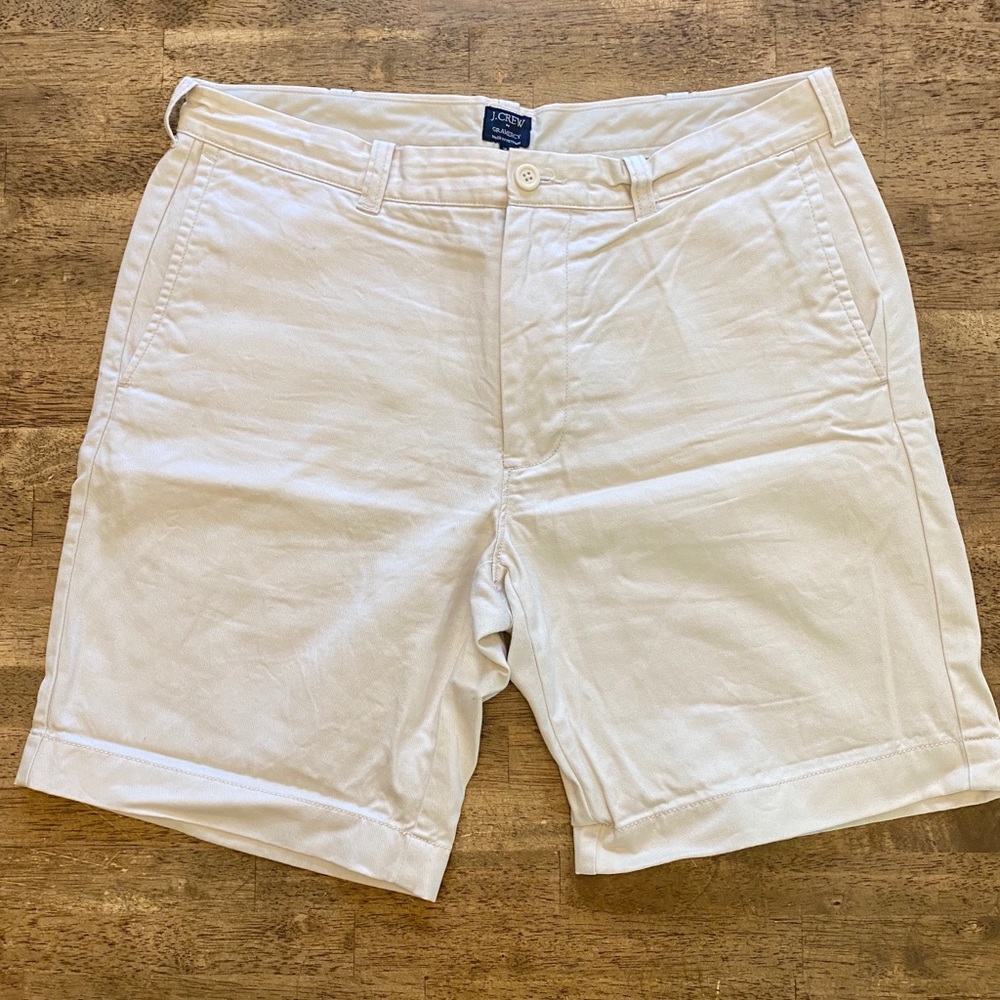Men’s J. Crew Factory 9” Chino Shorts